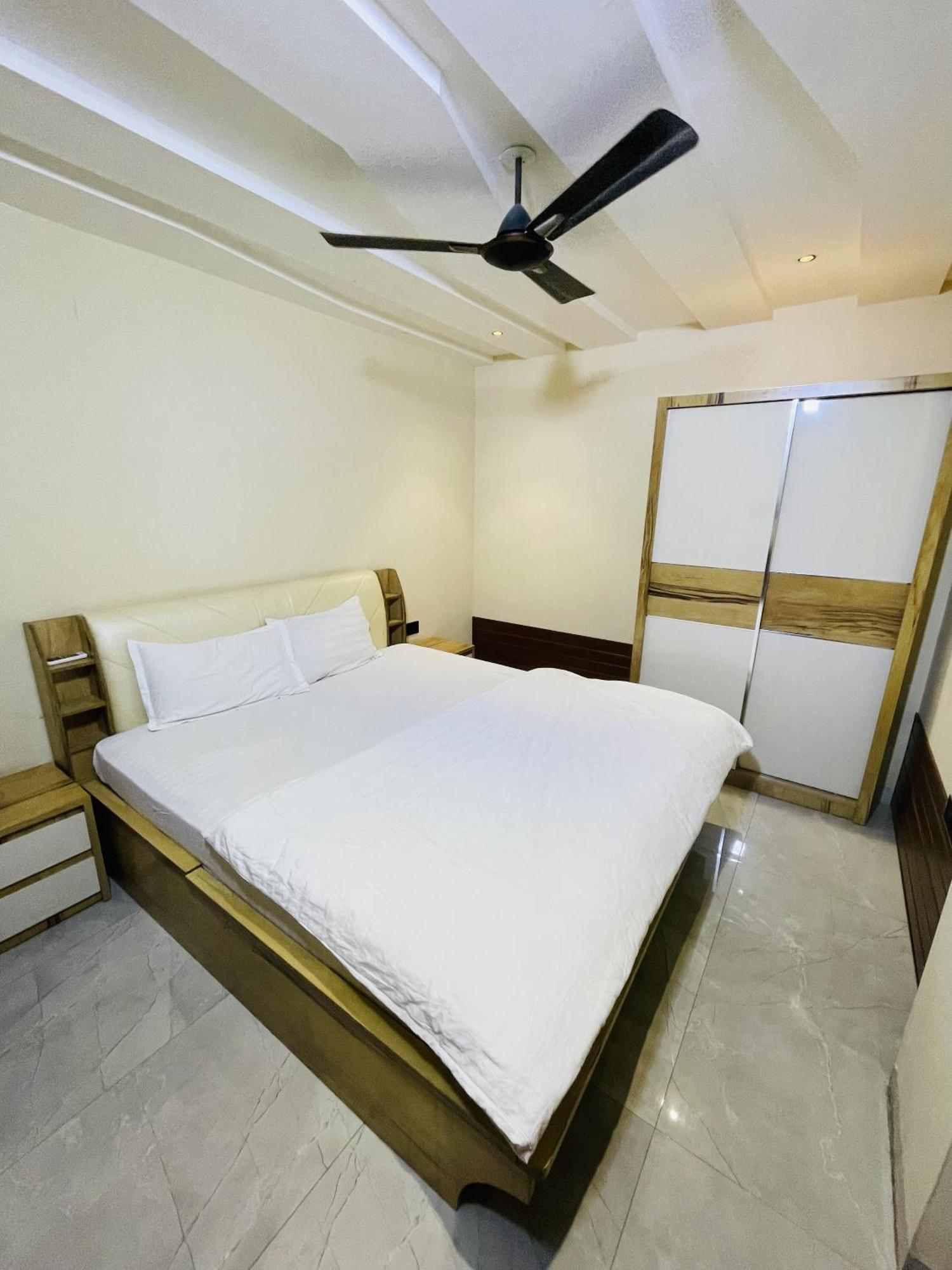 Stayez Studio Apartments Indore Exterior foto